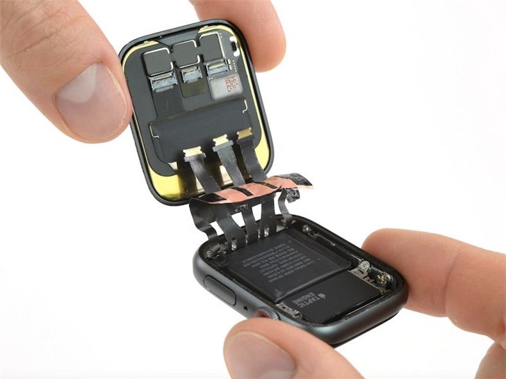 苹果Apple Watch Series 4拆解得6分: 内部布局更周到